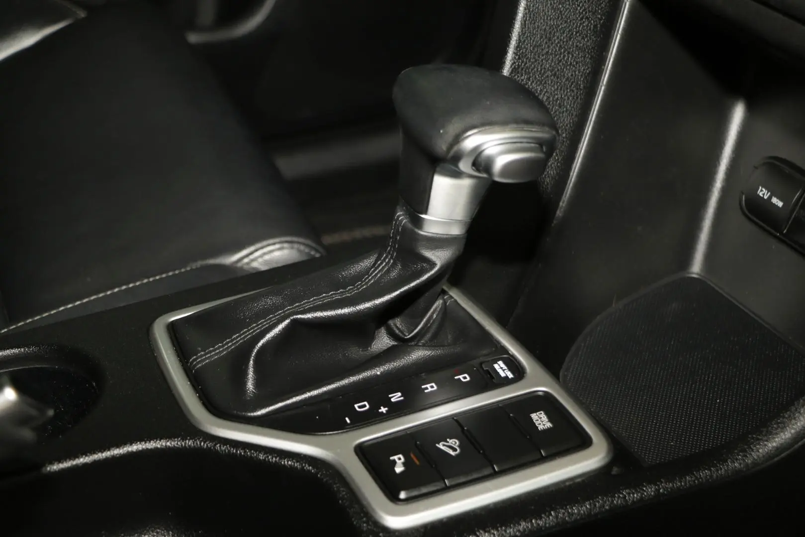 2016 Kia Sportage Gallery Image 12