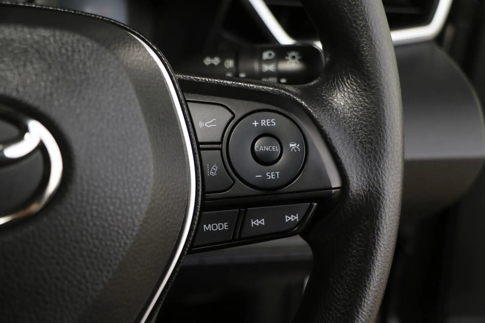 2021 Toyota Corolla Gallery Image 16