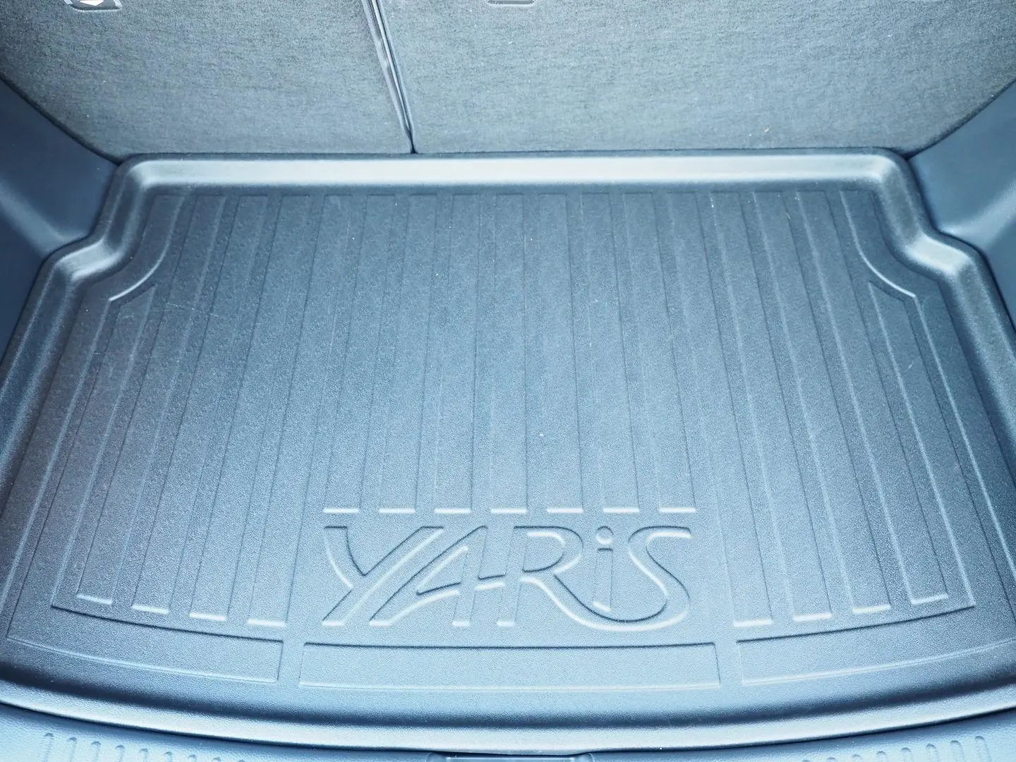 2021 Toyota Yaris Gallery Image 14