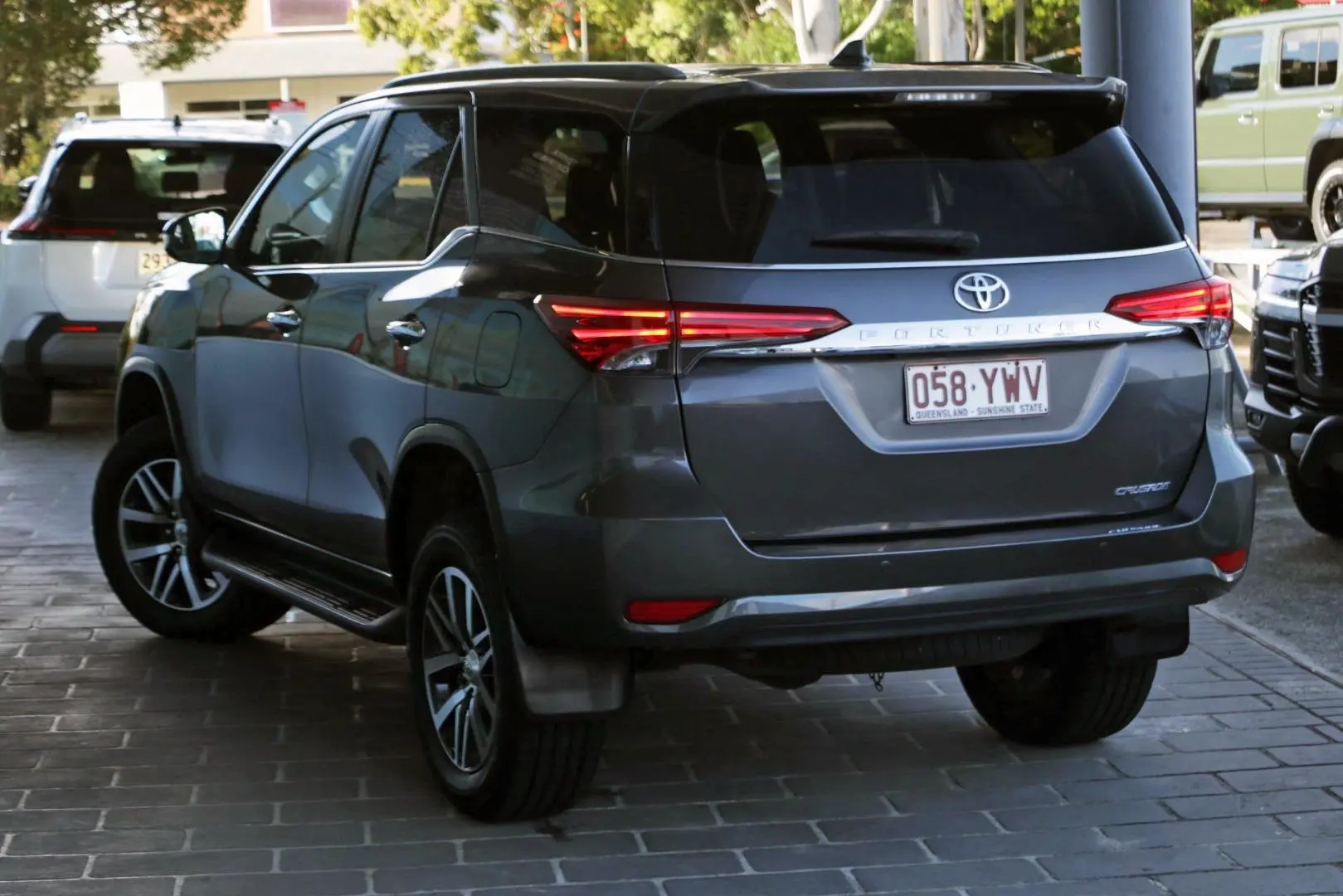 2018 Toyota Fortuner Gallery Image 2
