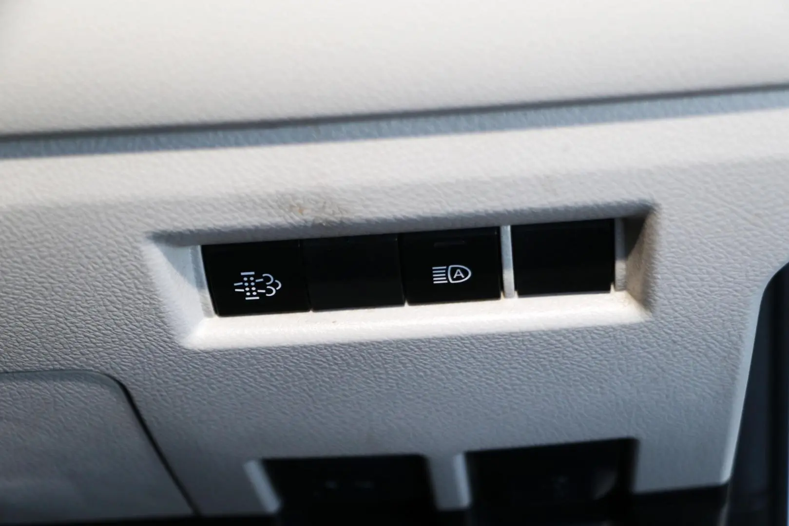 2024 Toyota Hiace Gallery Image 16