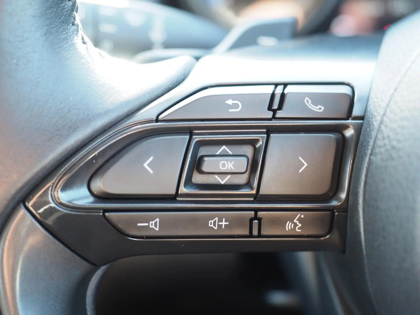 2023 Toyota Yaris Cross Gallery Image 23