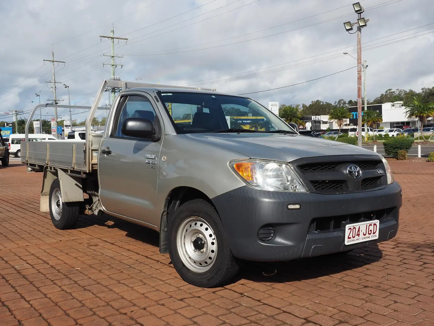 2005 Toyota Hilux Gallery Image 1