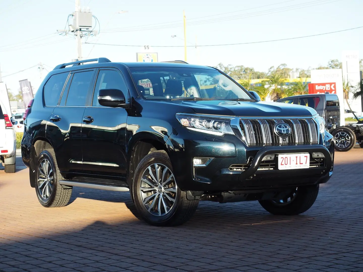 2023 Toyota Landcruiser Prado Gallery Image 1