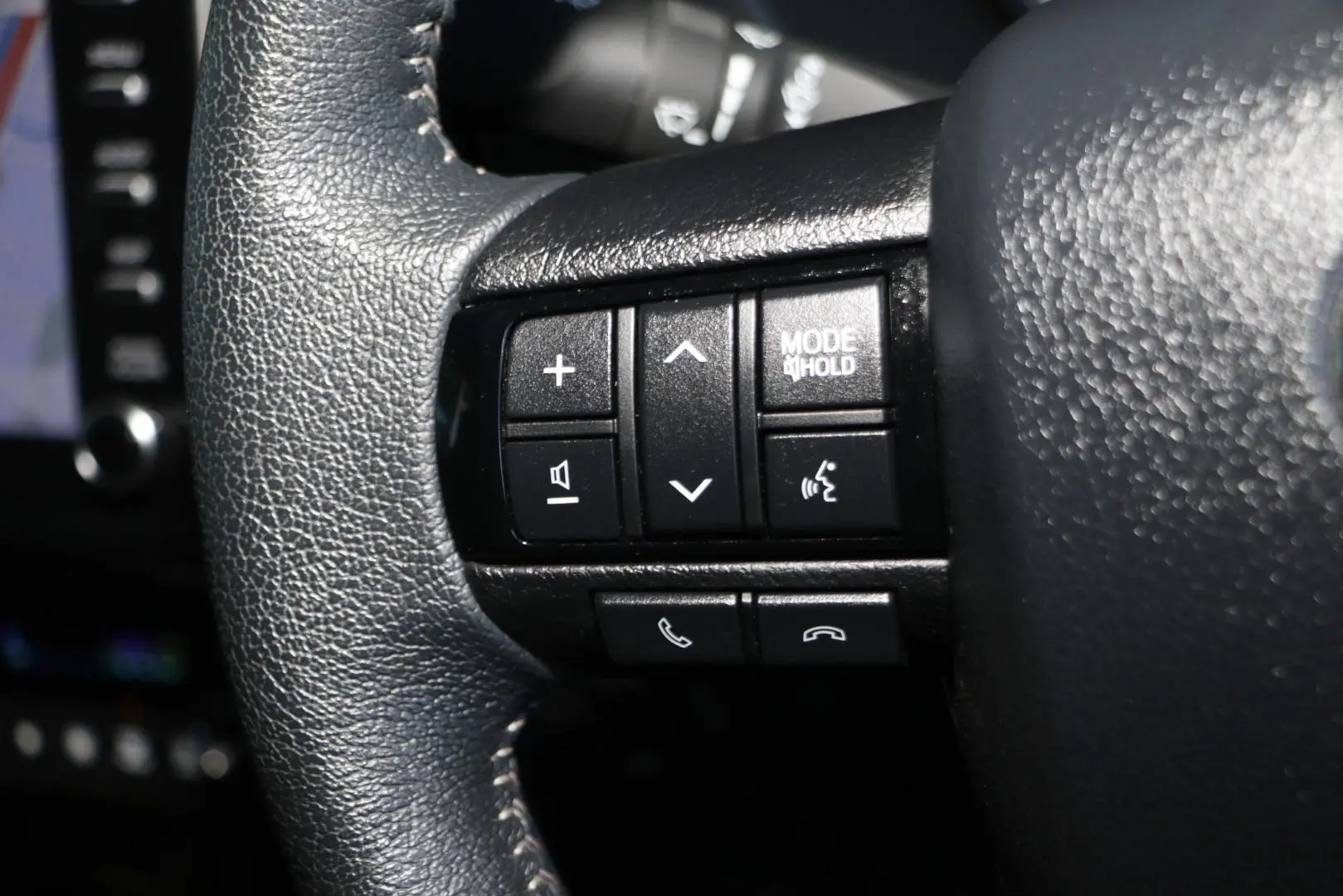 2025 Toyota Hilux Gallery Image 19