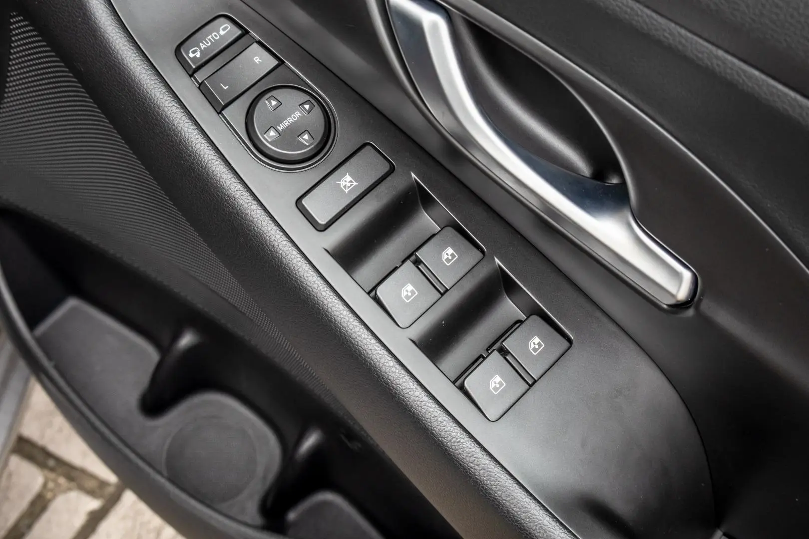 2022 Hyundai i30 Gallery Image 10