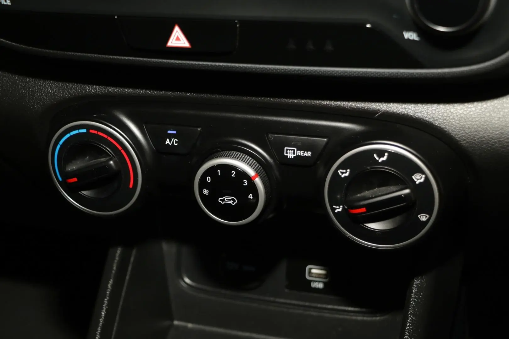 2019 Hyundai Venue Gallery Image 18