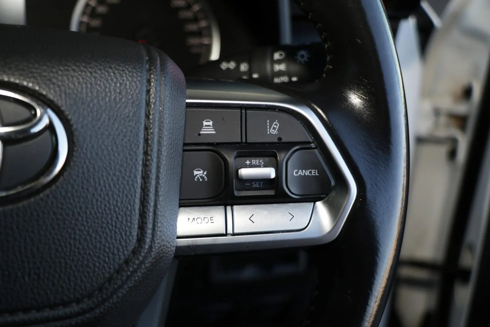 2023 Toyota Landcruiser Gallery Image 15