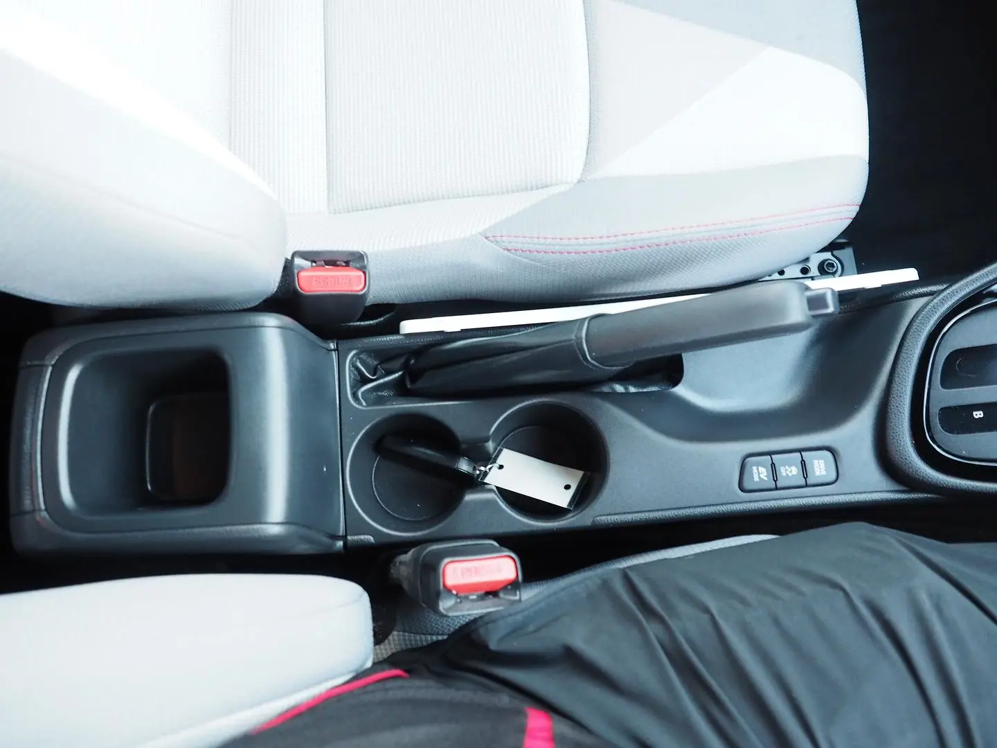 2021 Toyota Yaris Gallery Image 26