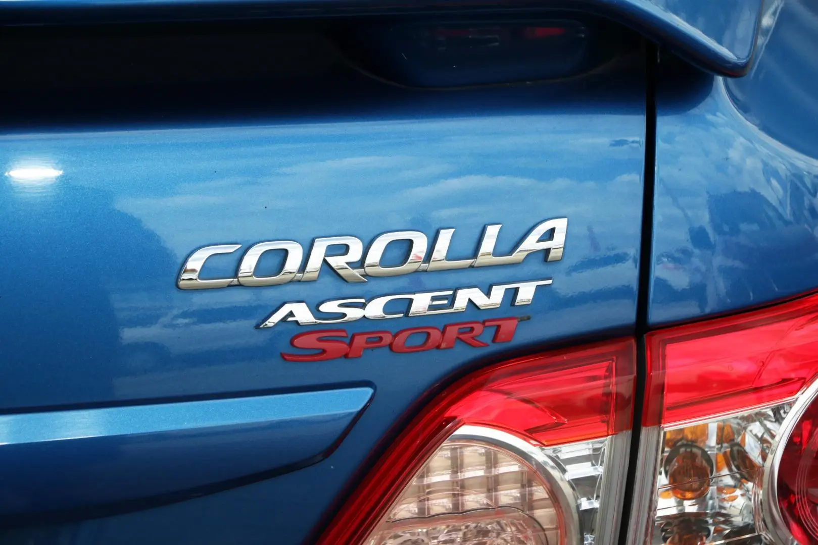 2013 Toyota Corolla Gallery Image 20