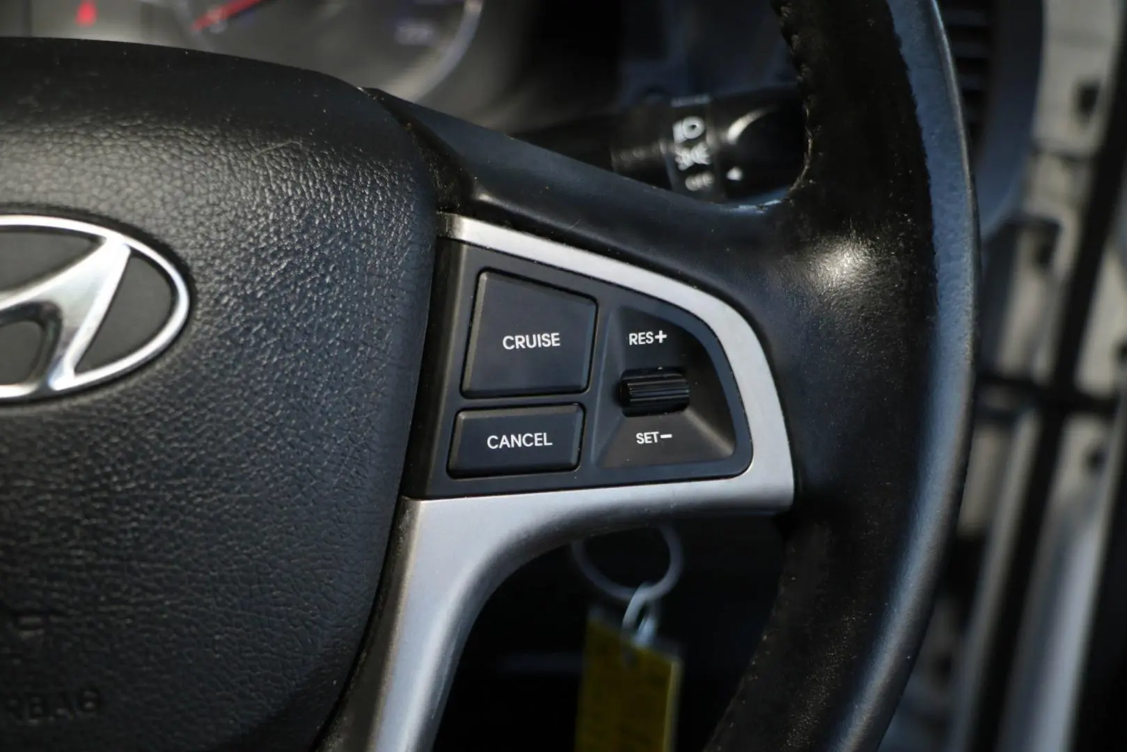 2017 Hyundai Accent Gallery Image 13