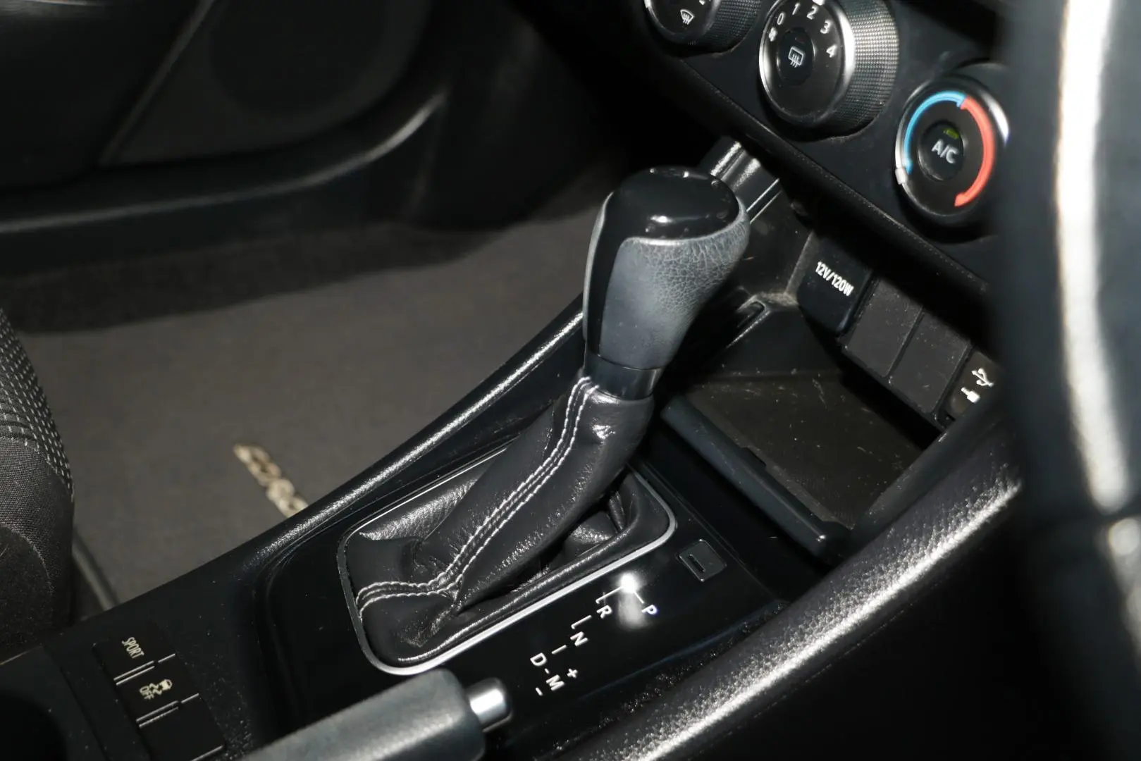 2018 Toyota Corolla Gallery Image 12