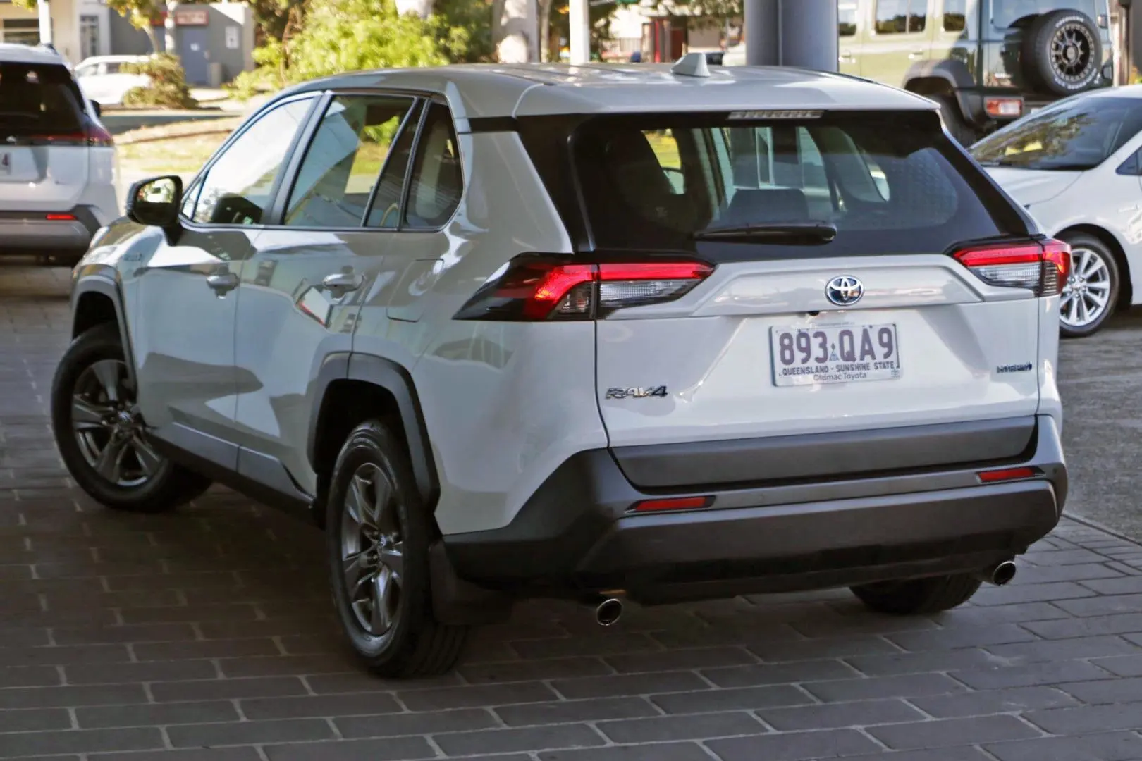 2023 Toyota RAV4 Gallery Image 3