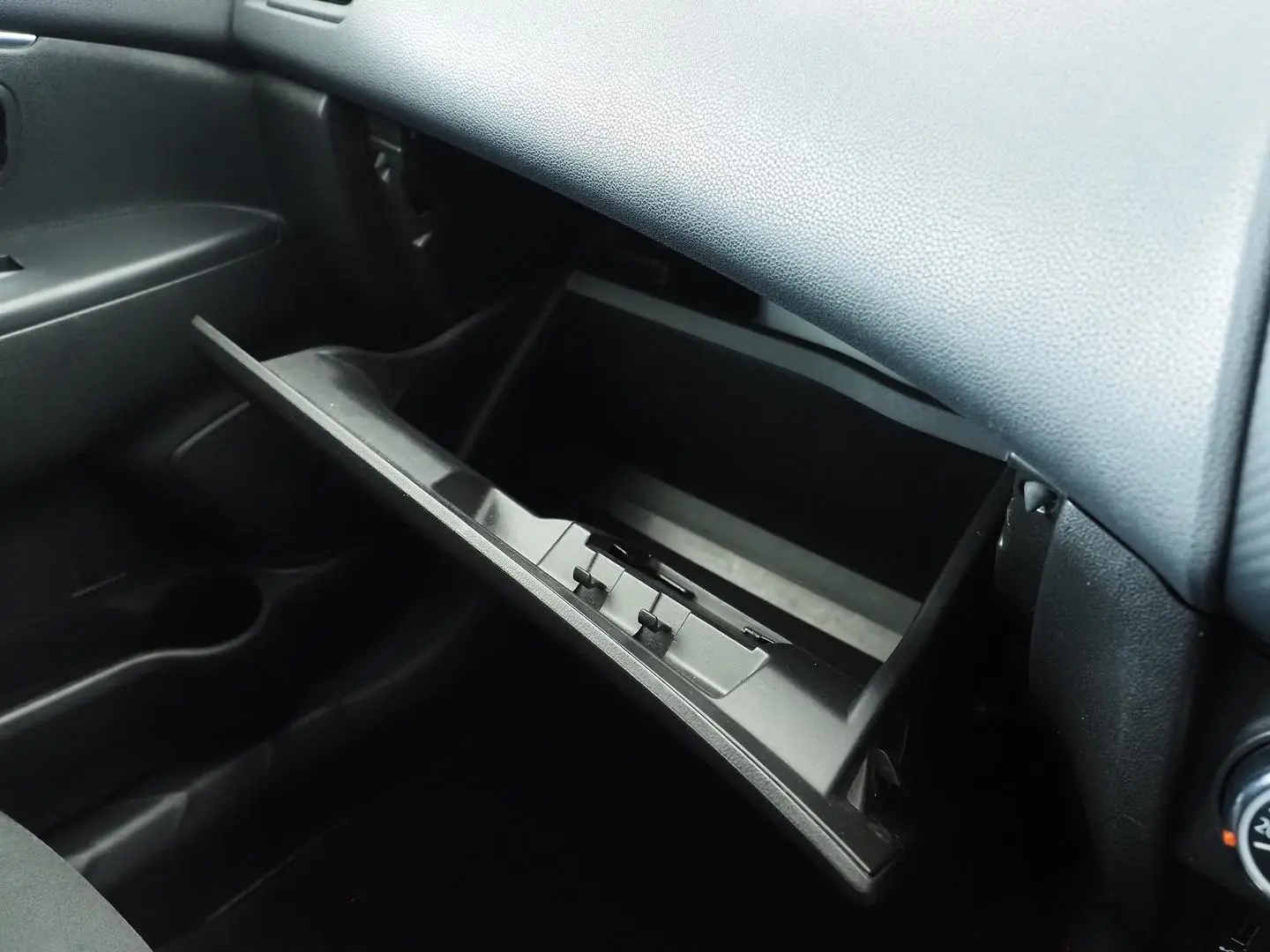 2019 Mitsubishi ASX Gallery Image 24