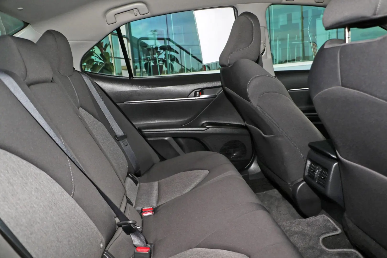 2021 Toyota Camry Gallery Image 9