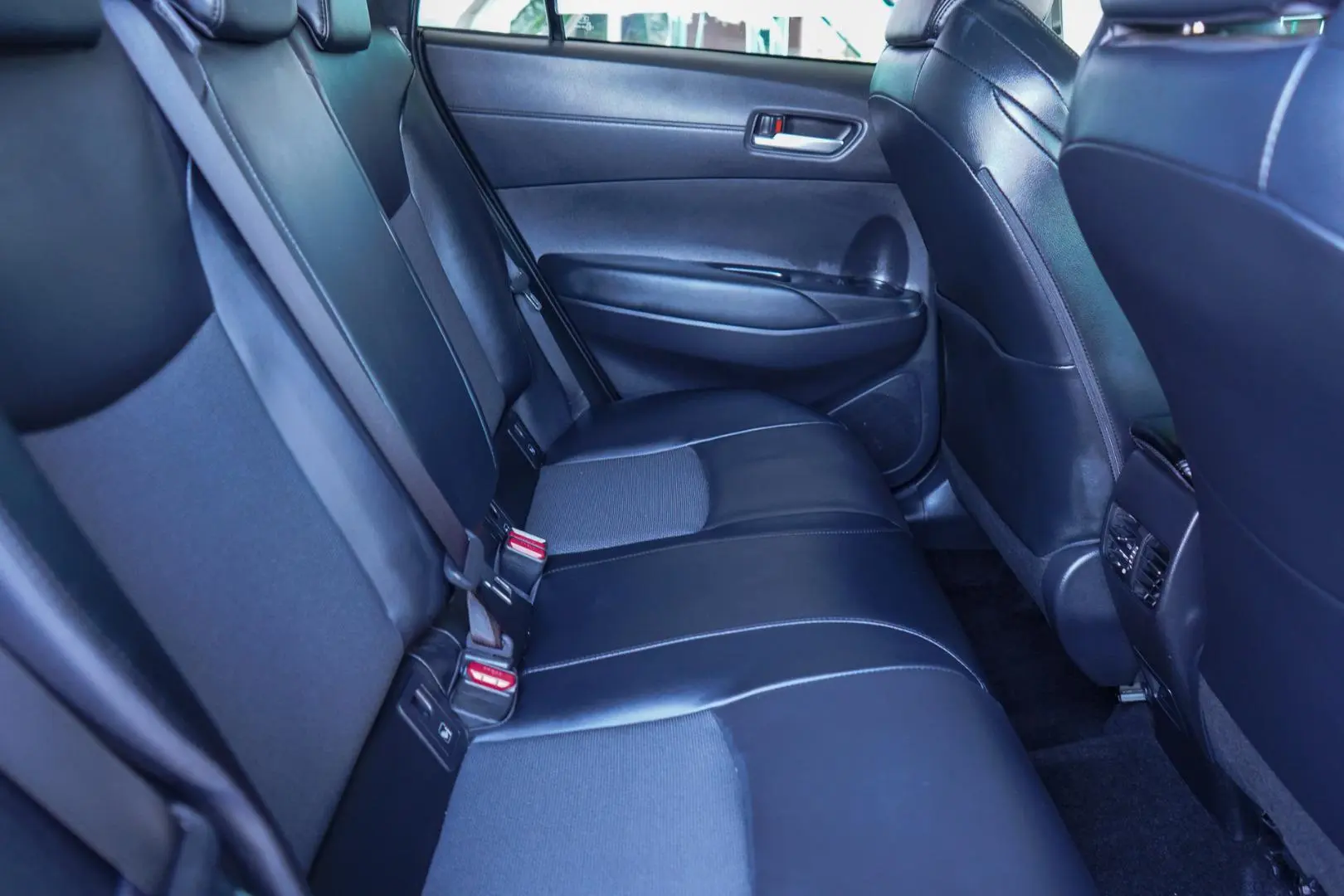 2022 Toyota Corolla Cross Gallery Image 8