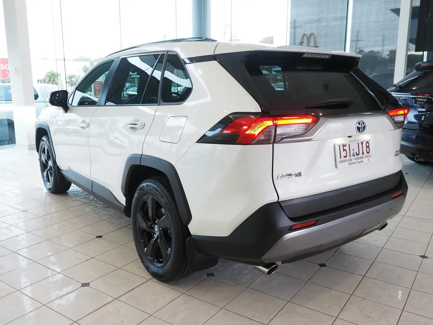 2021 Toyota RAV4 Gallery Image 11