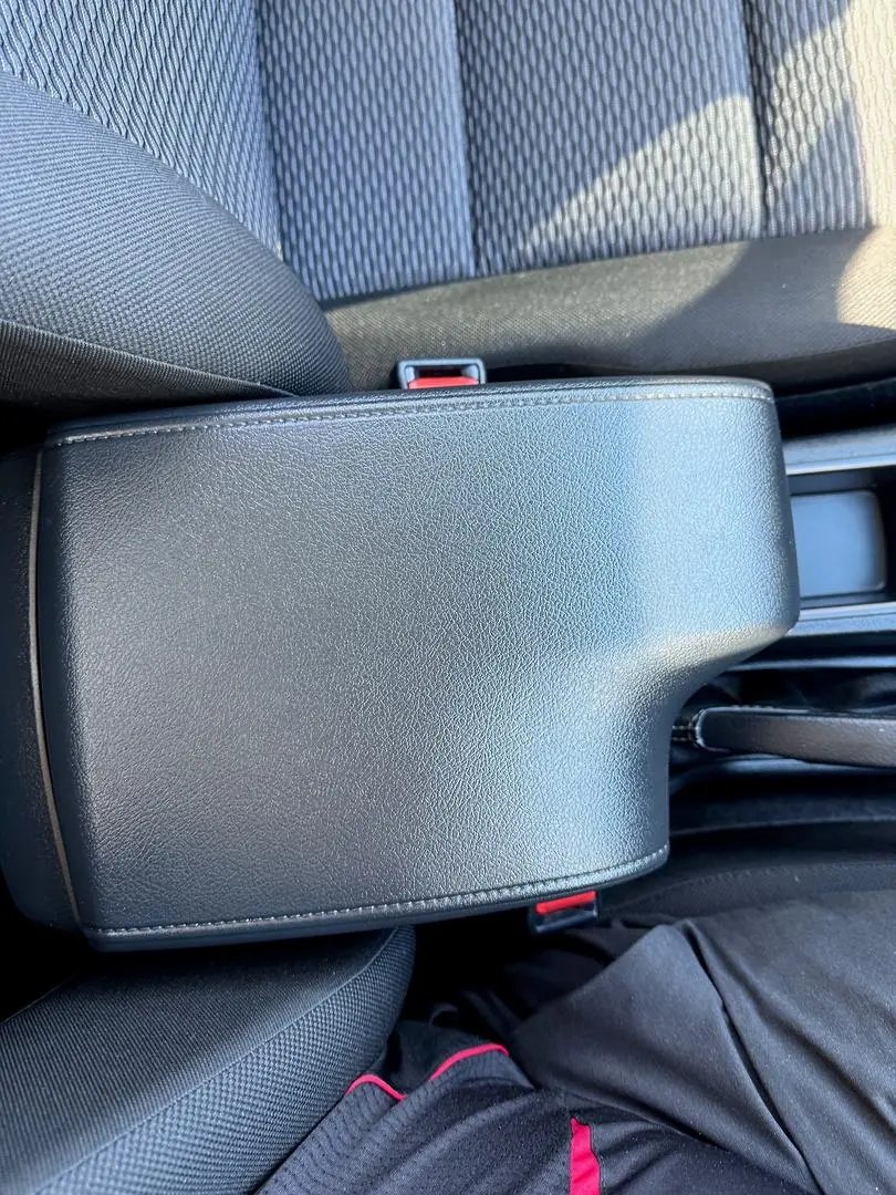 2018 Toyota Hilux Gallery Image 15