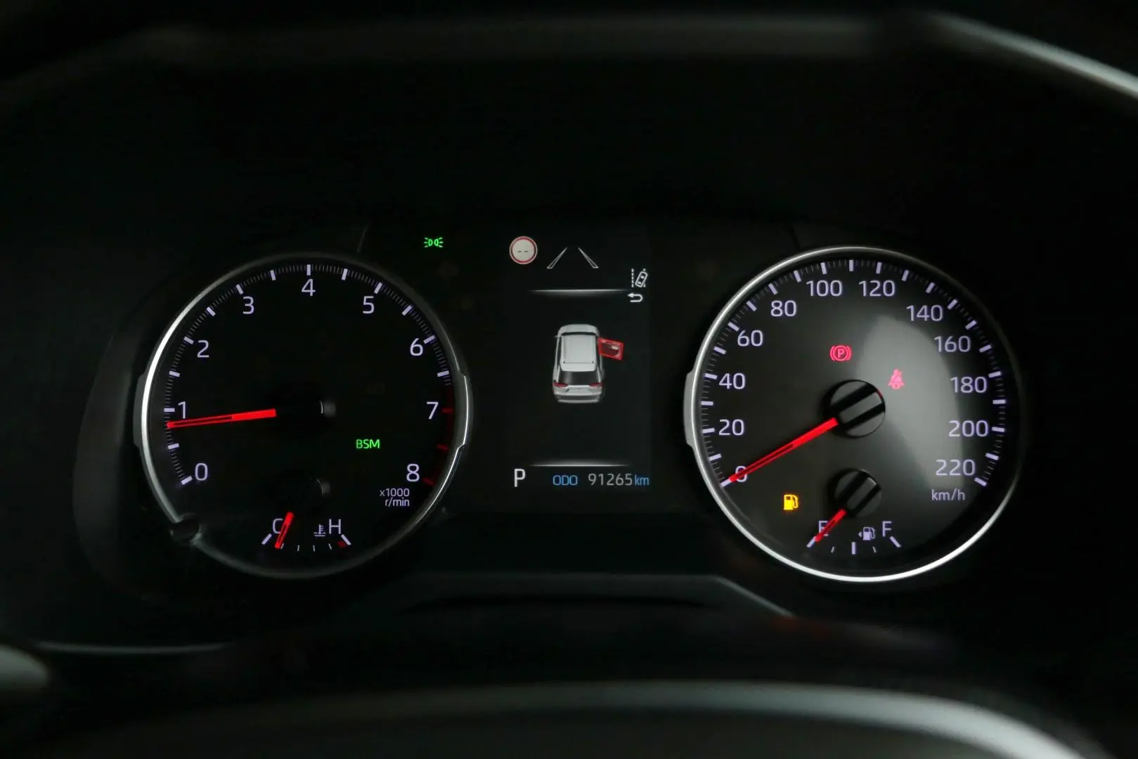 2019 Toyota RAV4 Gallery Image 12