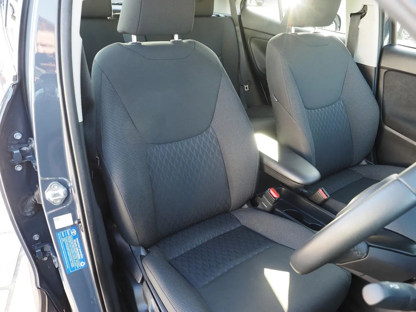 2025 Toyota Yaris Cross Gallery Image 18