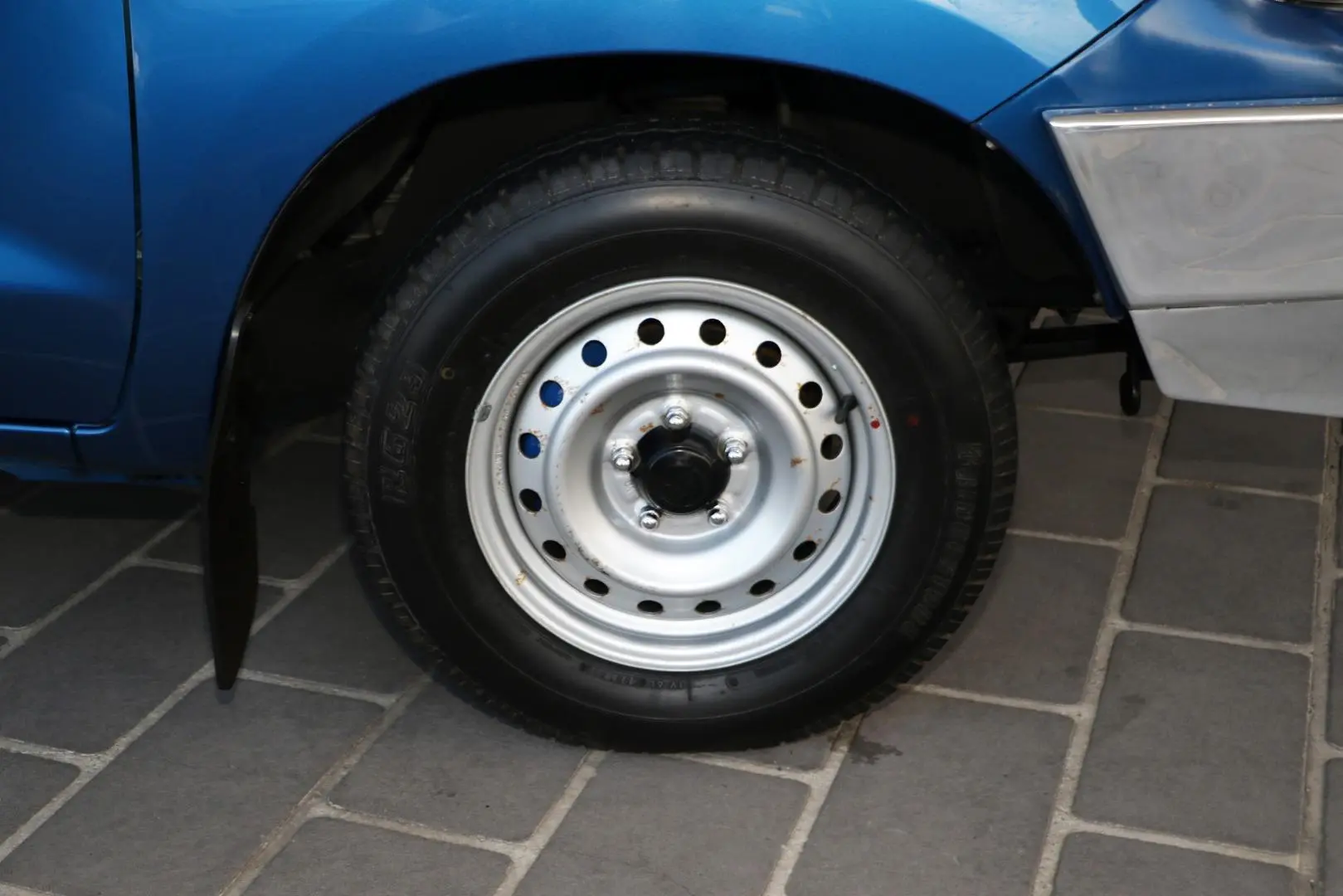 2013 Toyota Hilux Gallery Image 18