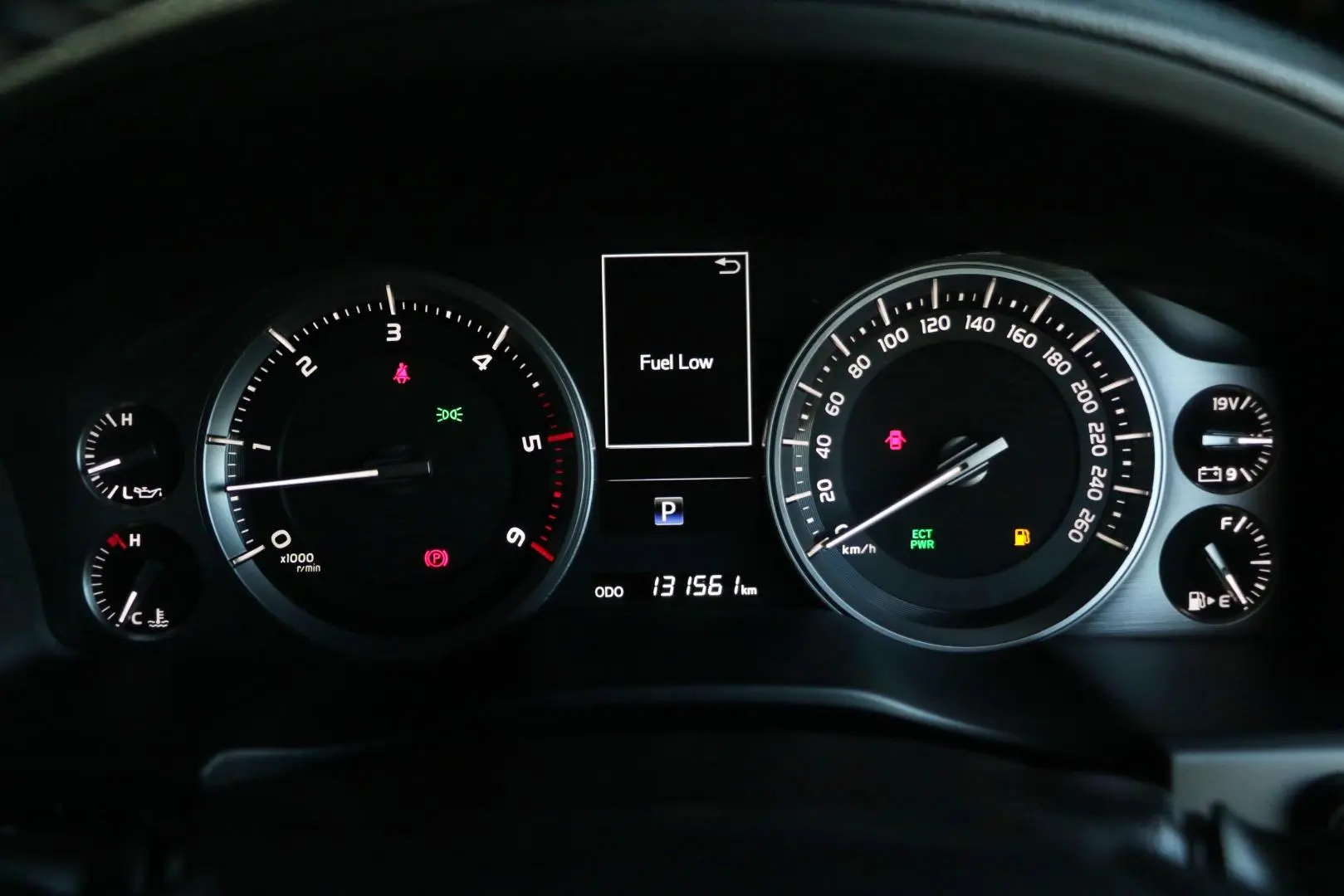 2018 Toyota Landcruiser Gallery Image 12