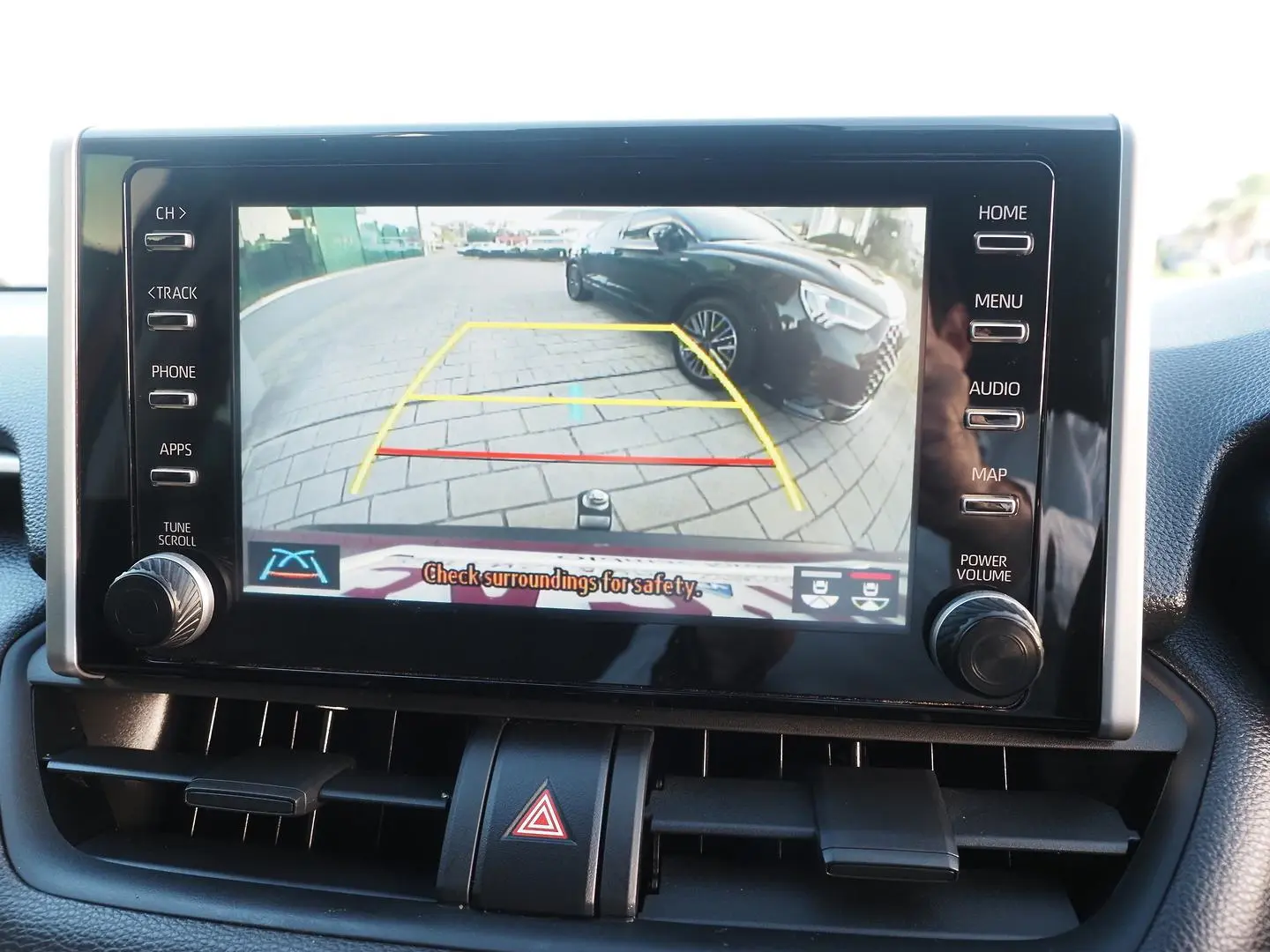 2022 Toyota RAV4 Gallery Image 28