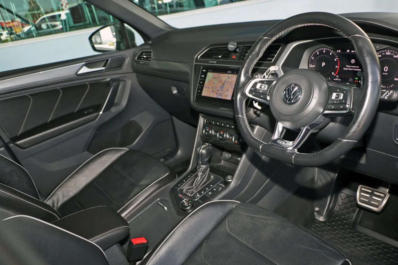 2018 Volkswagen Tiguan Gallery Image 6