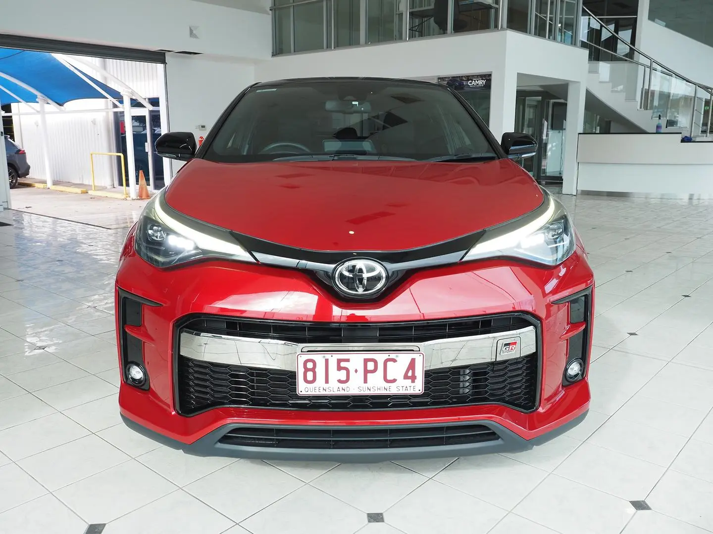 2021 Toyota C-HR Gallery Image 11