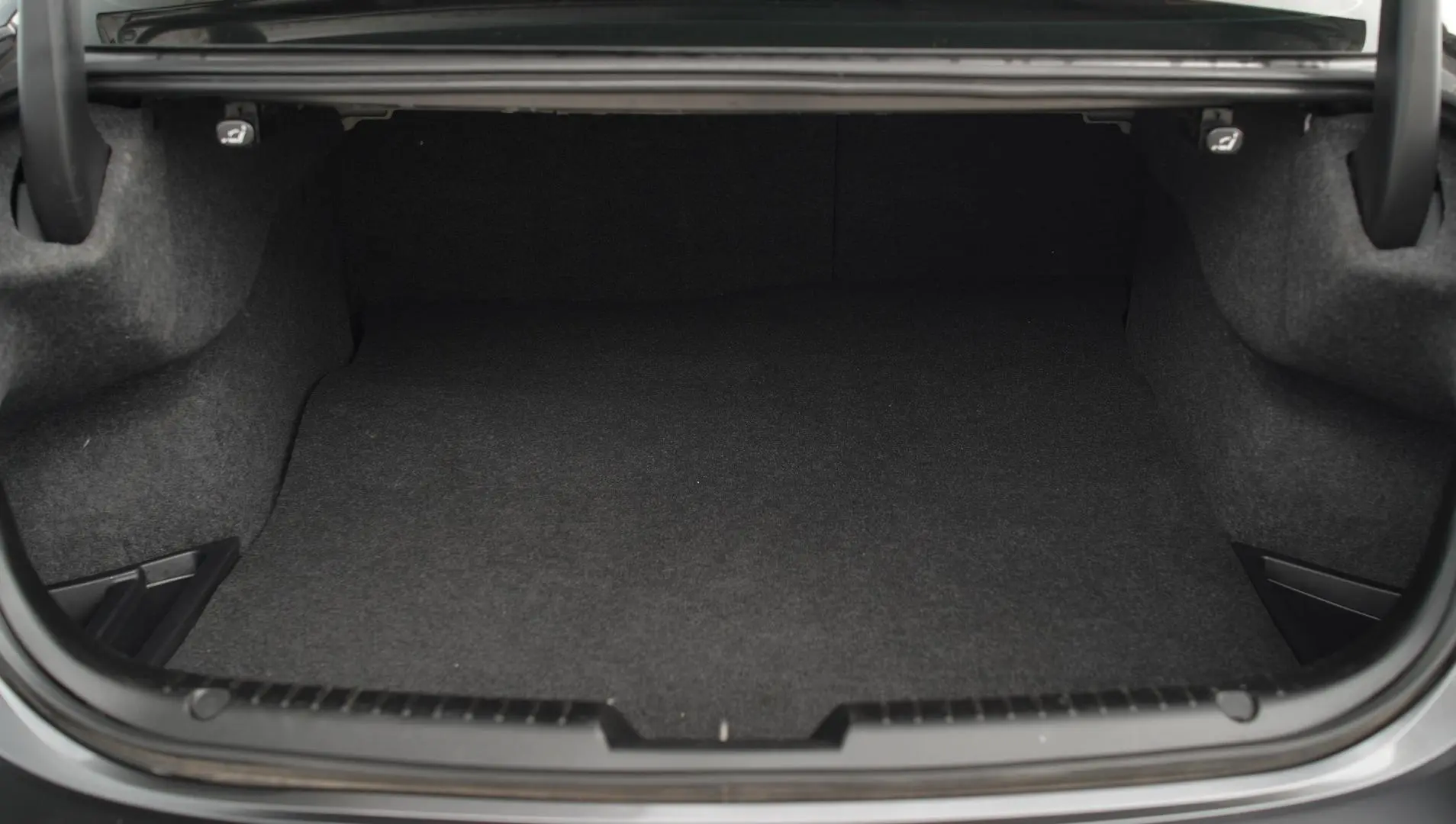 2019 Mazda 6 Gallery Image 9