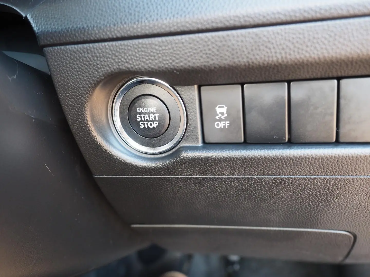 2022 Suzuki Ignis Gallery Image 25