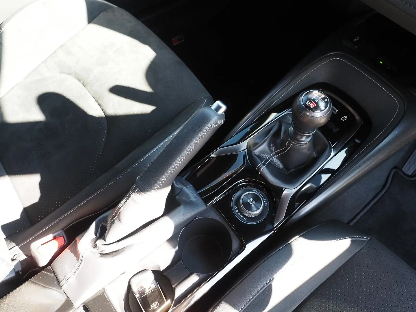 2024 Toyota Corolla Gallery Image 18