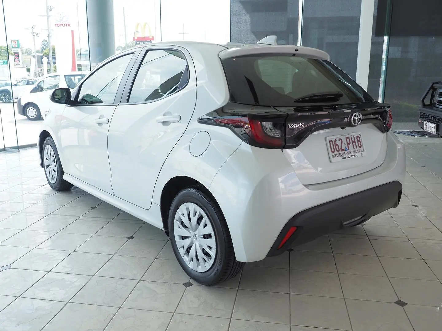 2023 Toyota Yaris Gallery Image 9