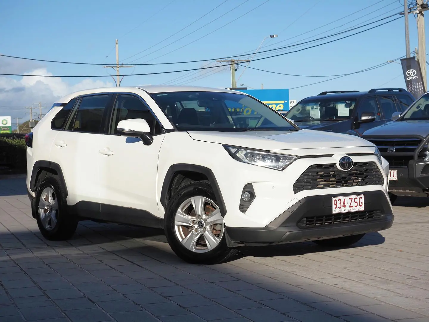 2020 Toyota RAV4 Image