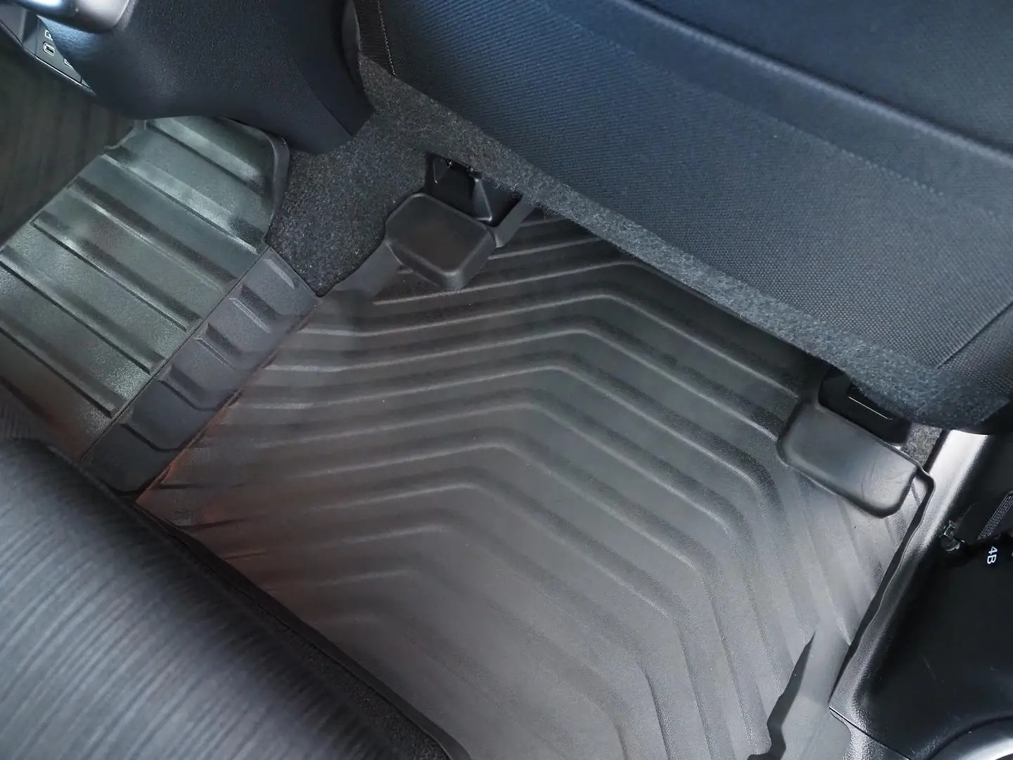 2024 Toyota Hilux Gallery Image 16