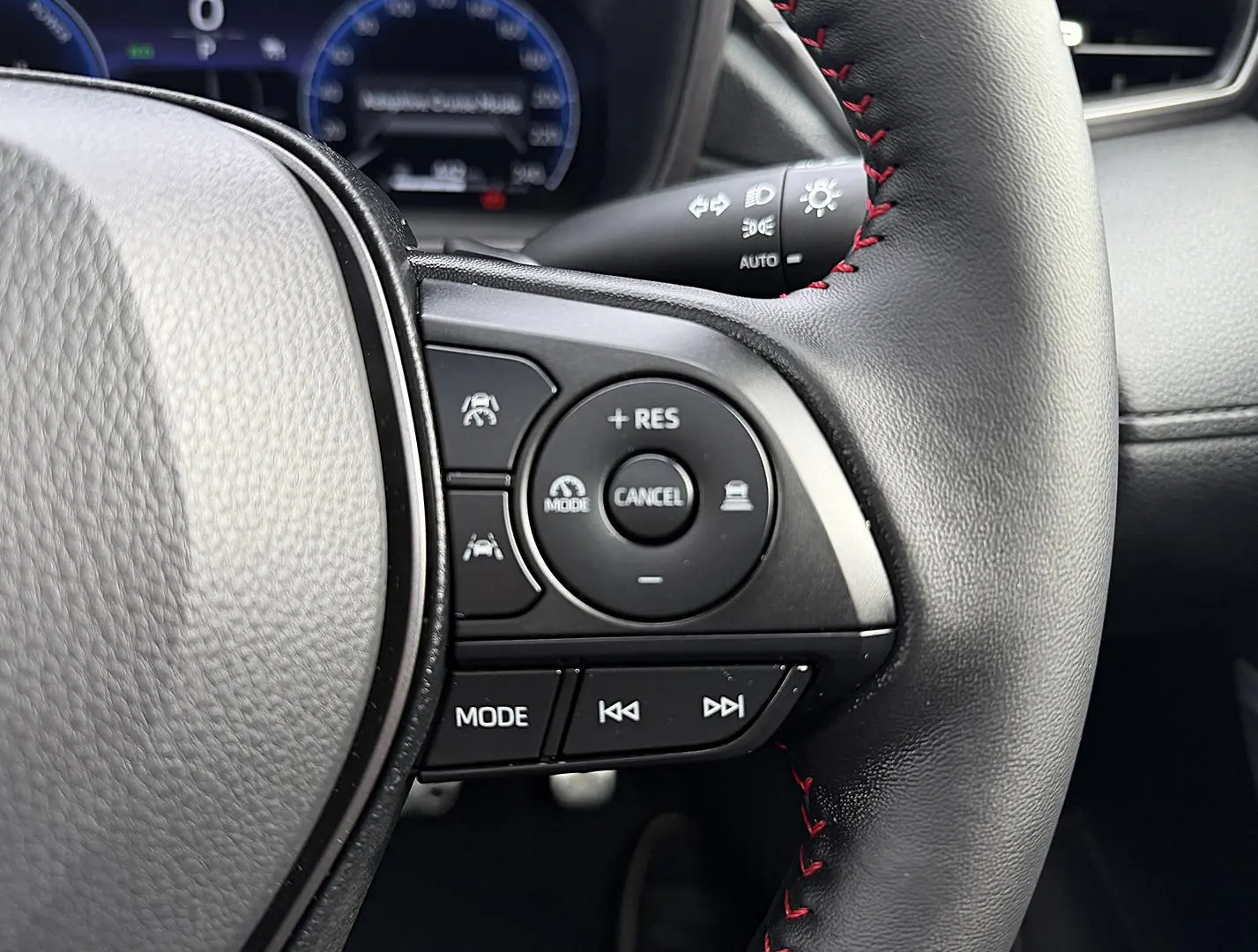 2026 Toyota Corolla Cross Gallery Image 25