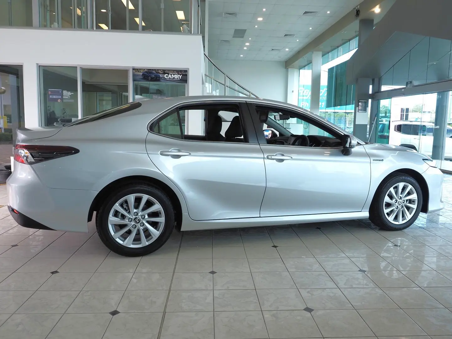 2024 Toyota Camry Gallery Image 7
