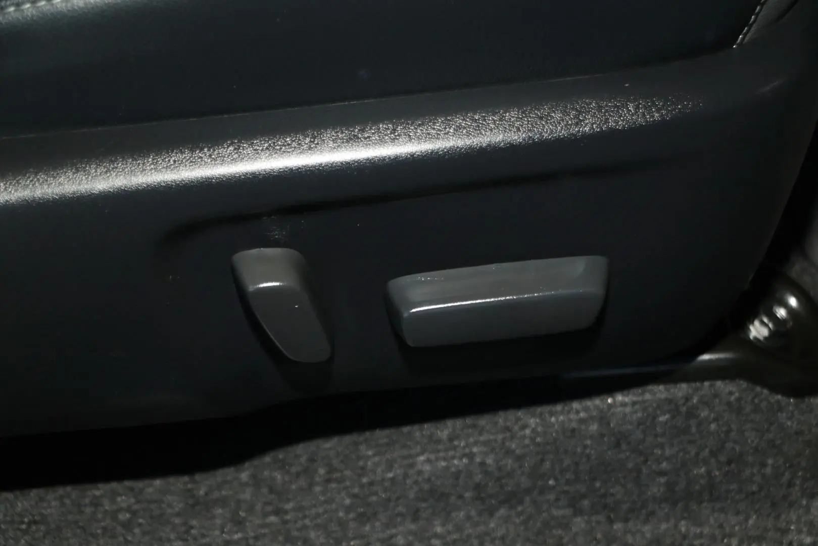2025 Toyota Hilux Gallery Image 18