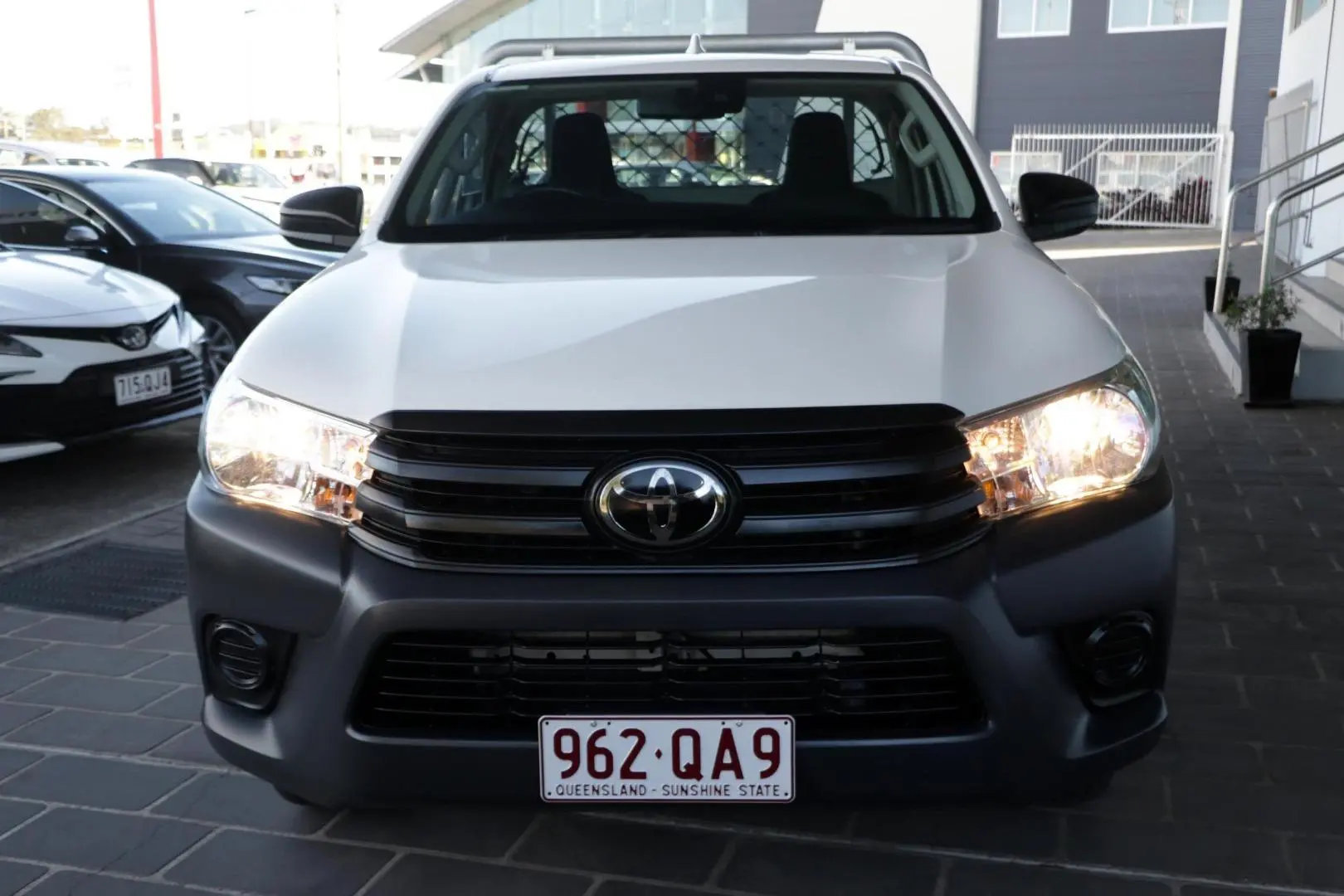 2022 Toyota Hilux Gallery Image 3