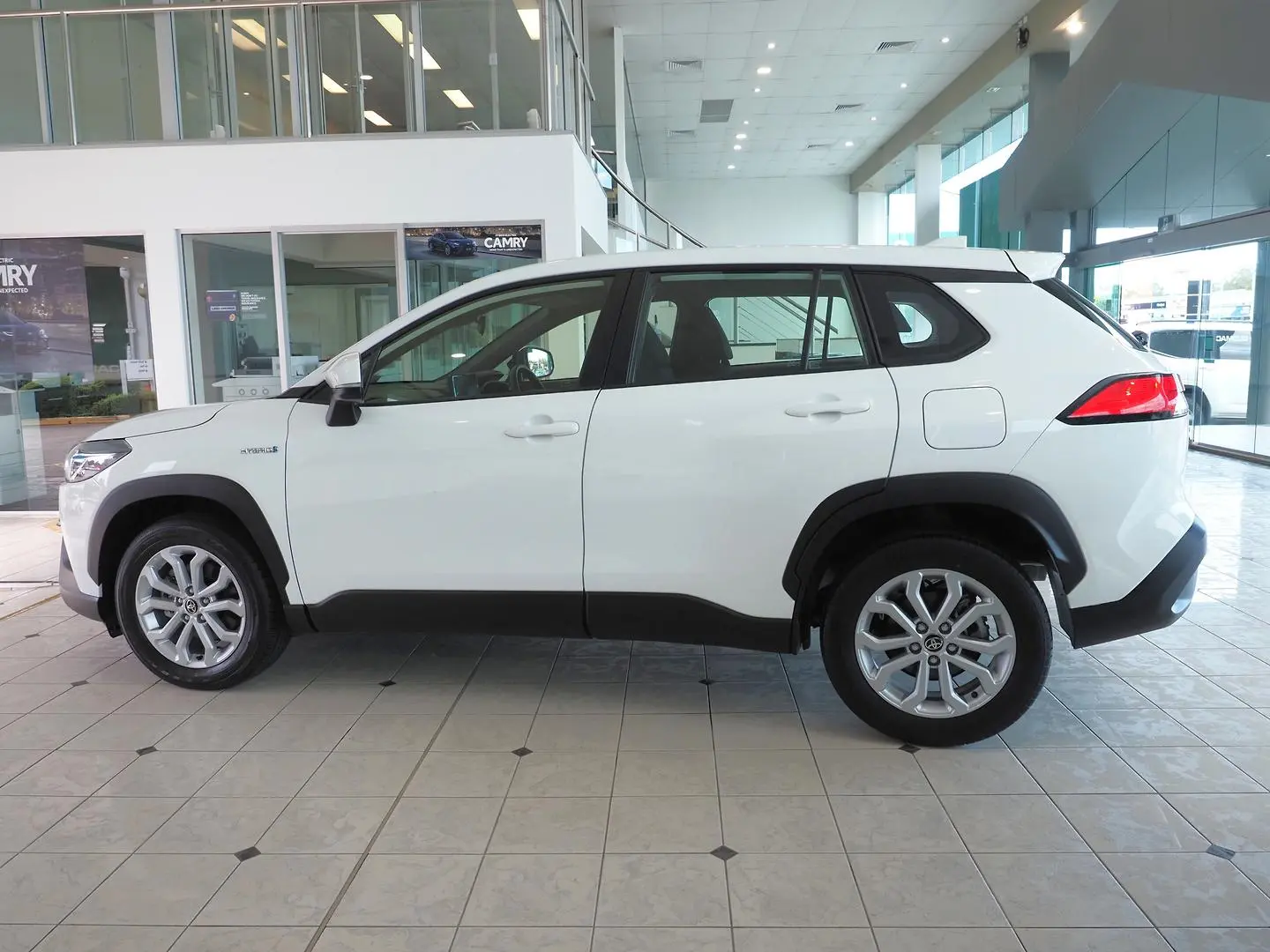 2024 Toyota Corolla Cross Gallery Image 10
