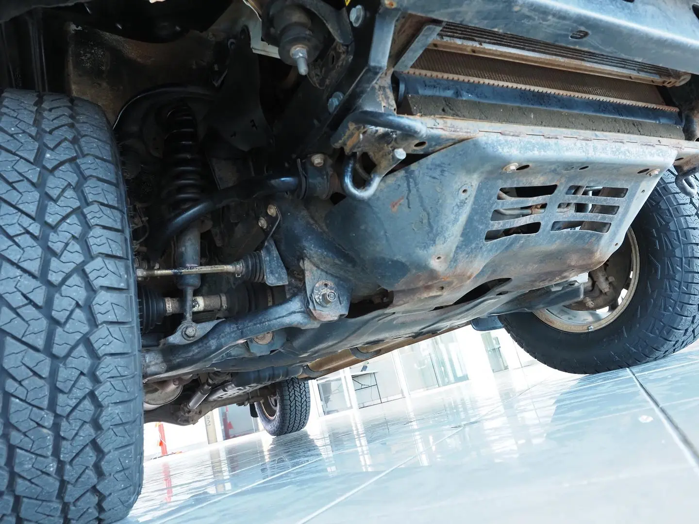 2015 Toyota Hilux Gallery Image 6