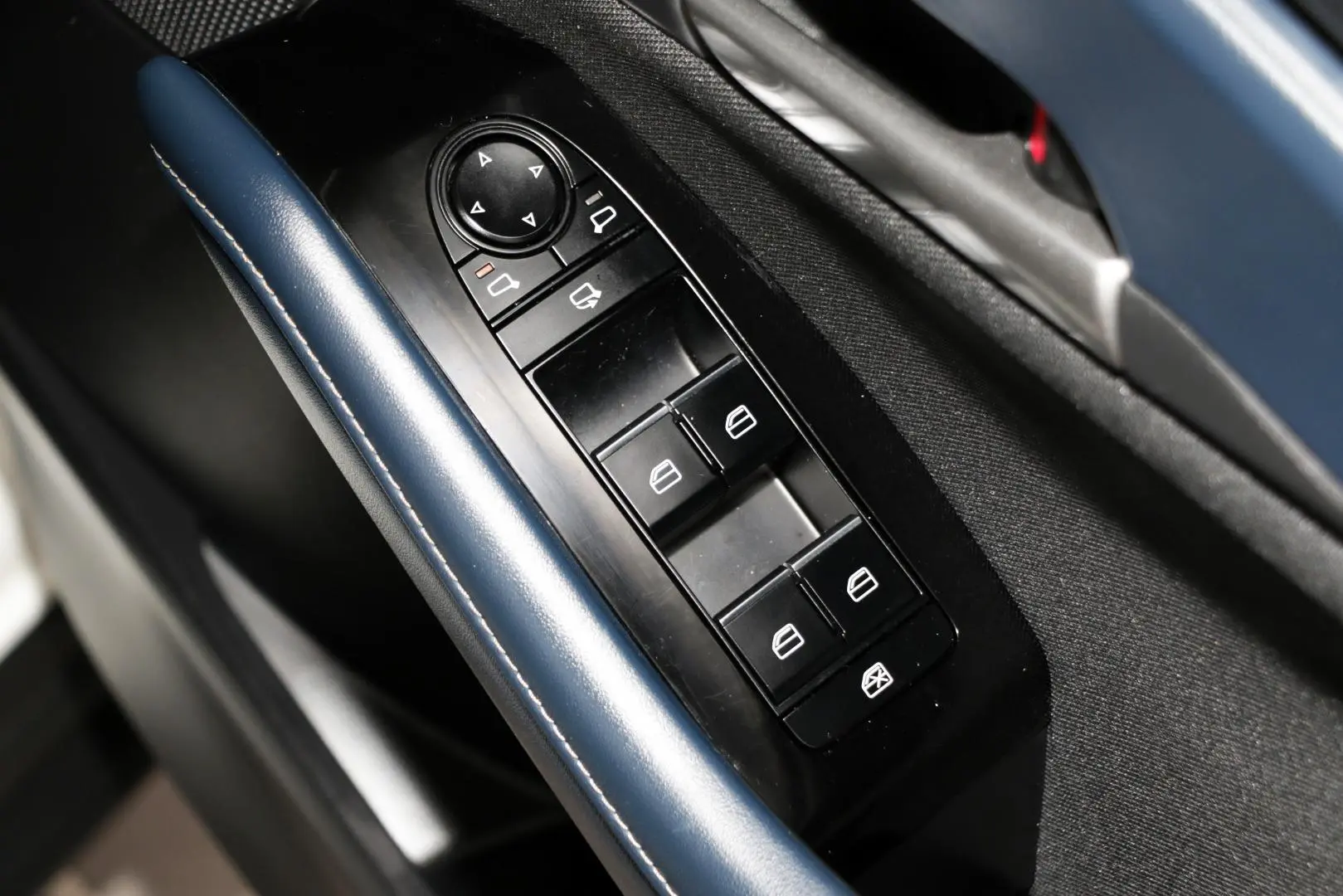 2024 Mazda CX-30 Gallery Image 18