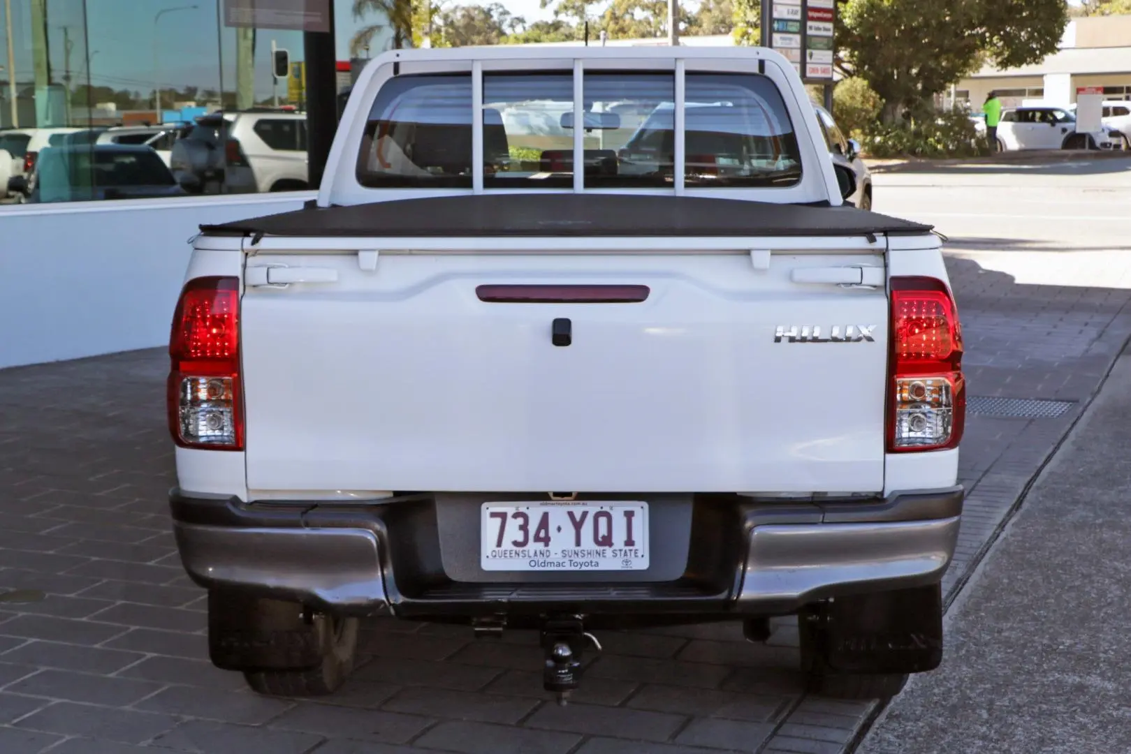 2018 Toyota Hilux Gallery Image 4