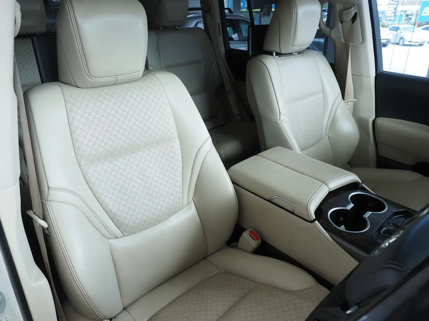 2022 Toyota Landcruiser Gallery Image 20