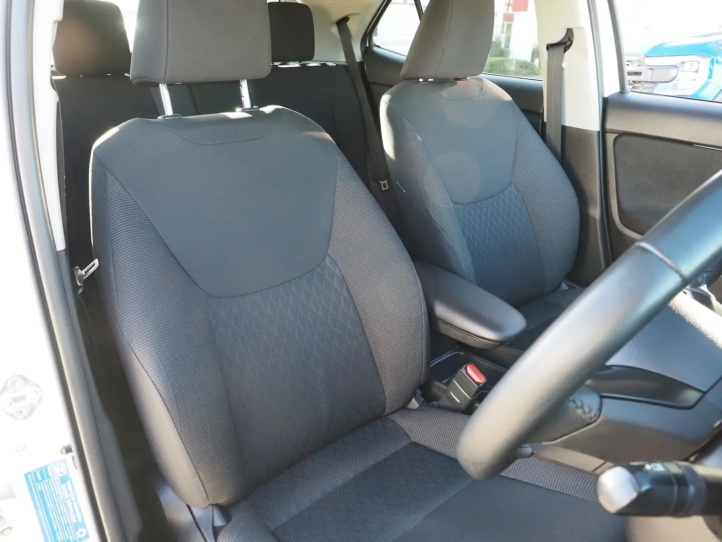 2024 Toyota Yaris Cross Gallery Image 17