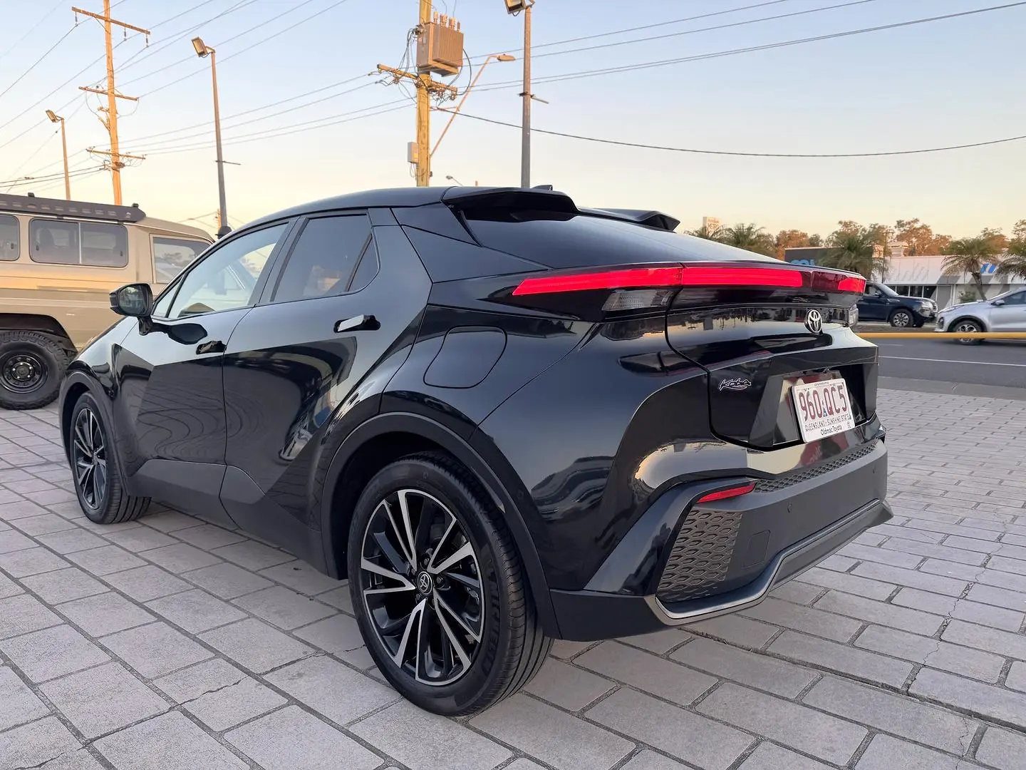 2024 Toyota C-HR Gallery Image 3