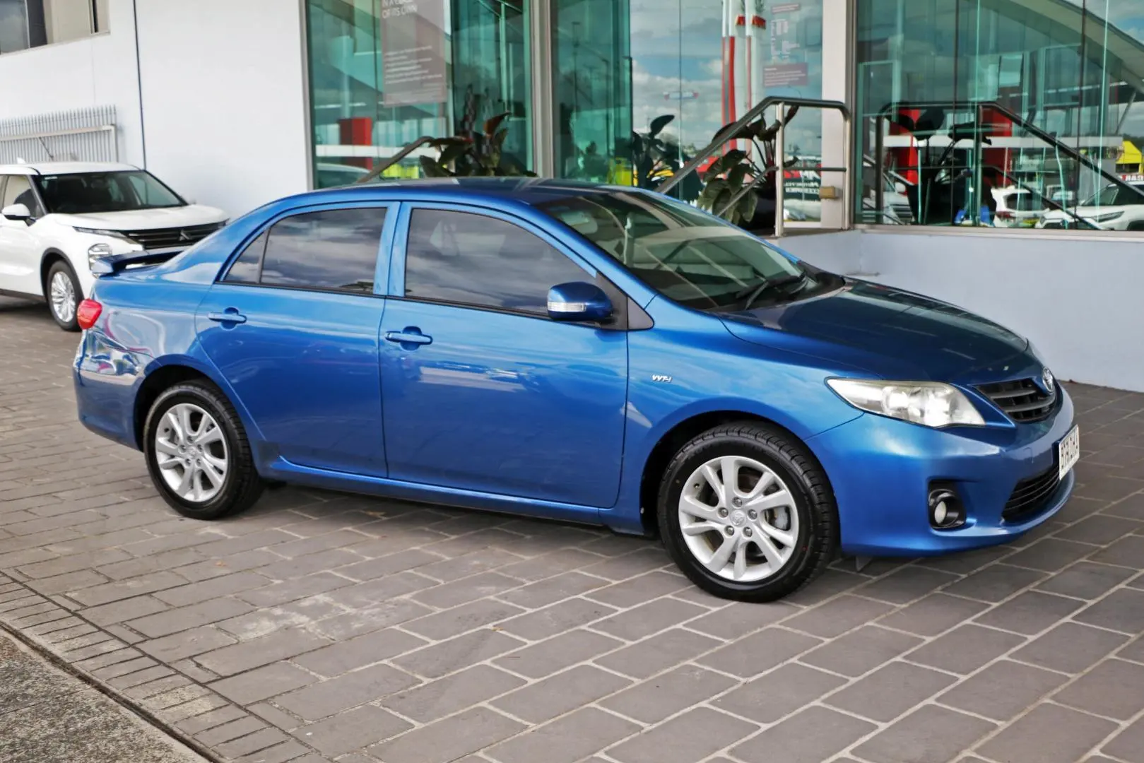 2013 Toyota Corolla Gallery Image 5