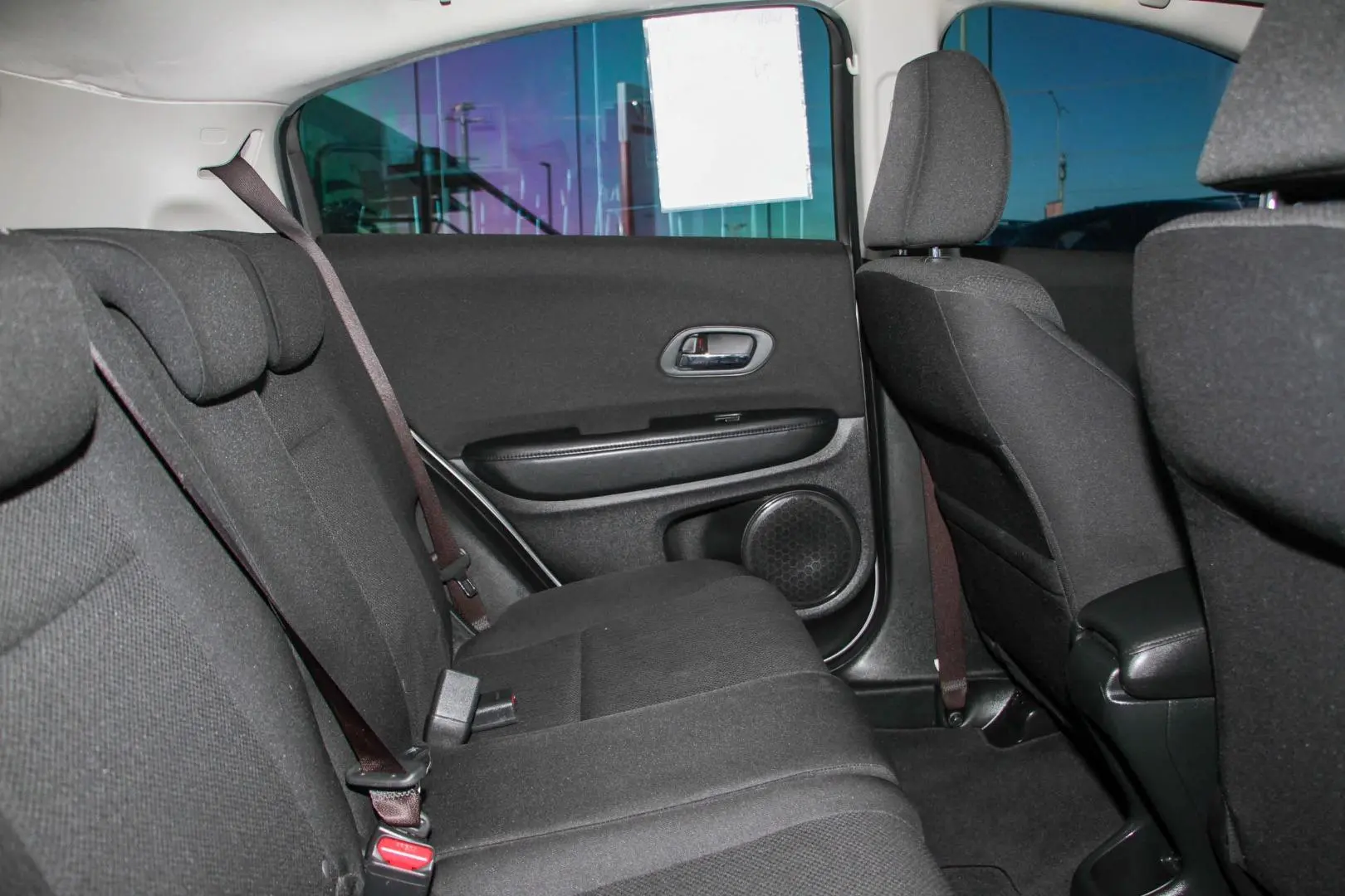 2015 Honda HR-V Gallery Image 9