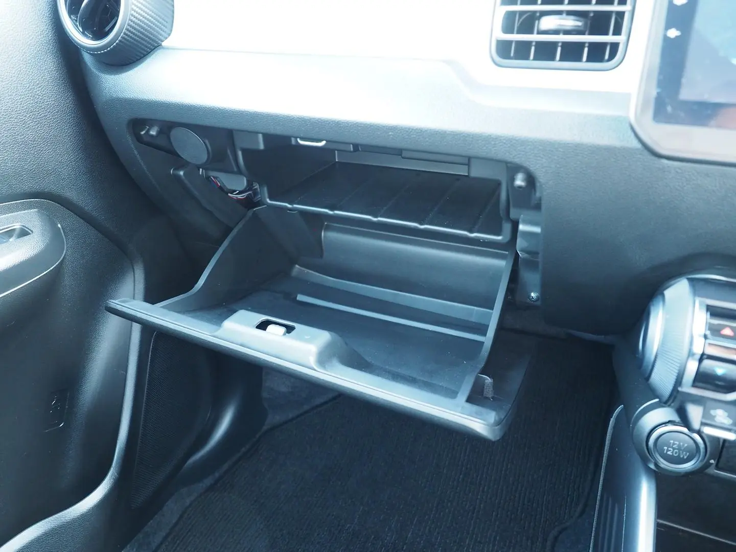 2022 Suzuki Ignis Gallery Image 34