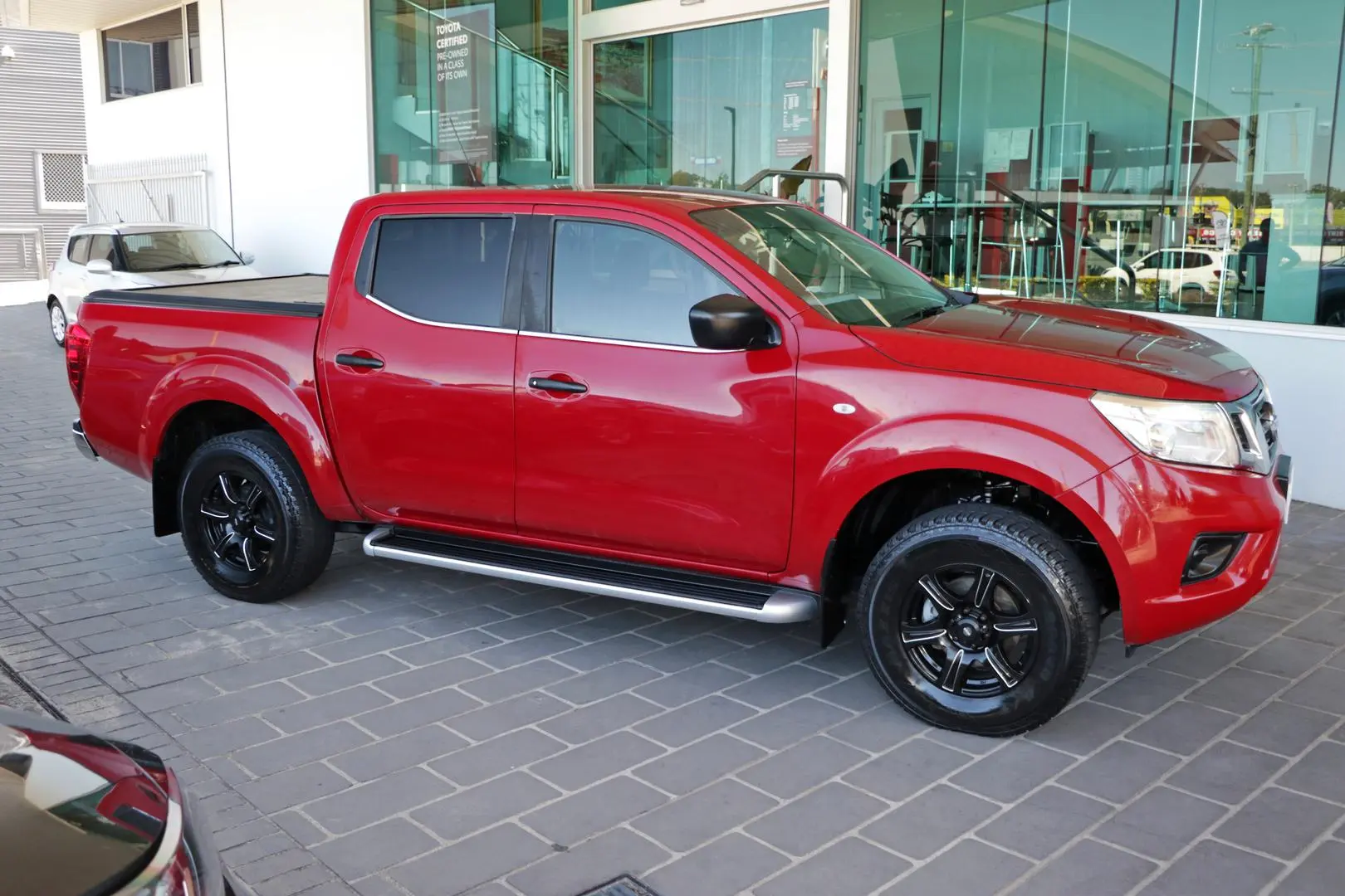 2017 Nissan Navara Image 5